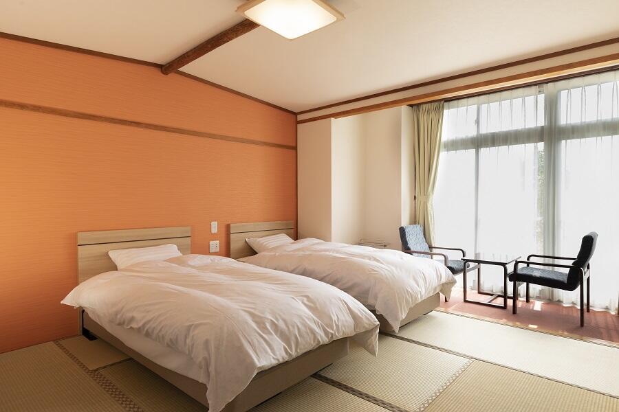 8畳洋室　トイレ付